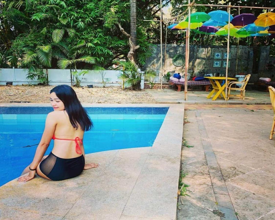 Piggy Calangute By Urban Nomads - Dorms & Pvt Rooms GOA Ngoại thất bức ảnh