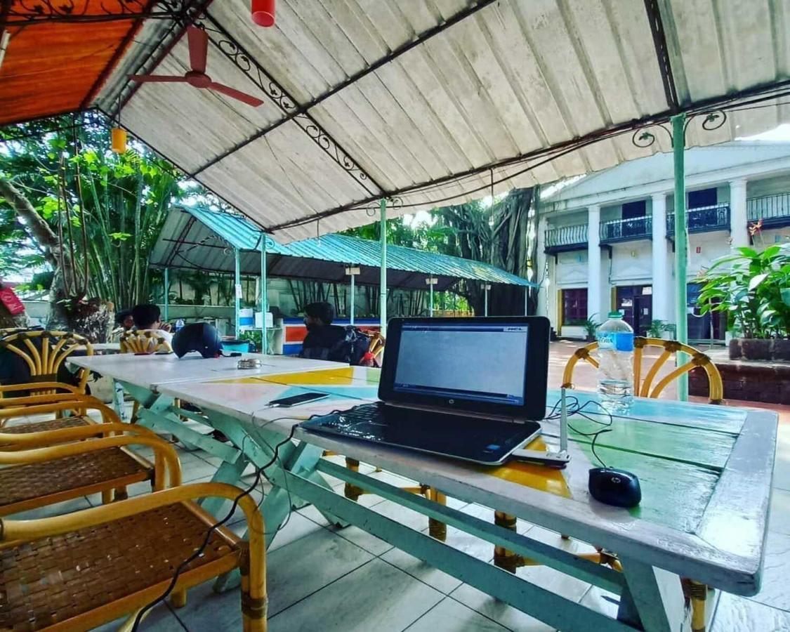 Piggy Calangute By Urban Nomads - Dorms & Pvt Rooms GOA Ngoại thất bức ảnh
